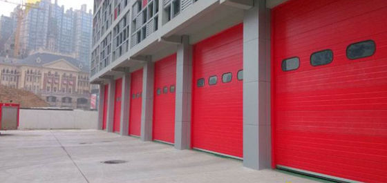 50mmのパネルの産業部門別のドア3000x4000赤い色は自動鋼鉄サンドイッチに塗った